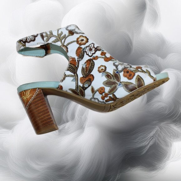 L’Artiste Spring Step White Brown Multi Tapestry Leather Sling Back, 40 … - Picture 2 of 9